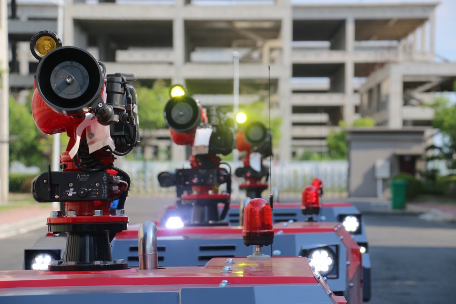 兩驅(qū)消防滅火機器人 兩驅(qū)消防滅火機器人