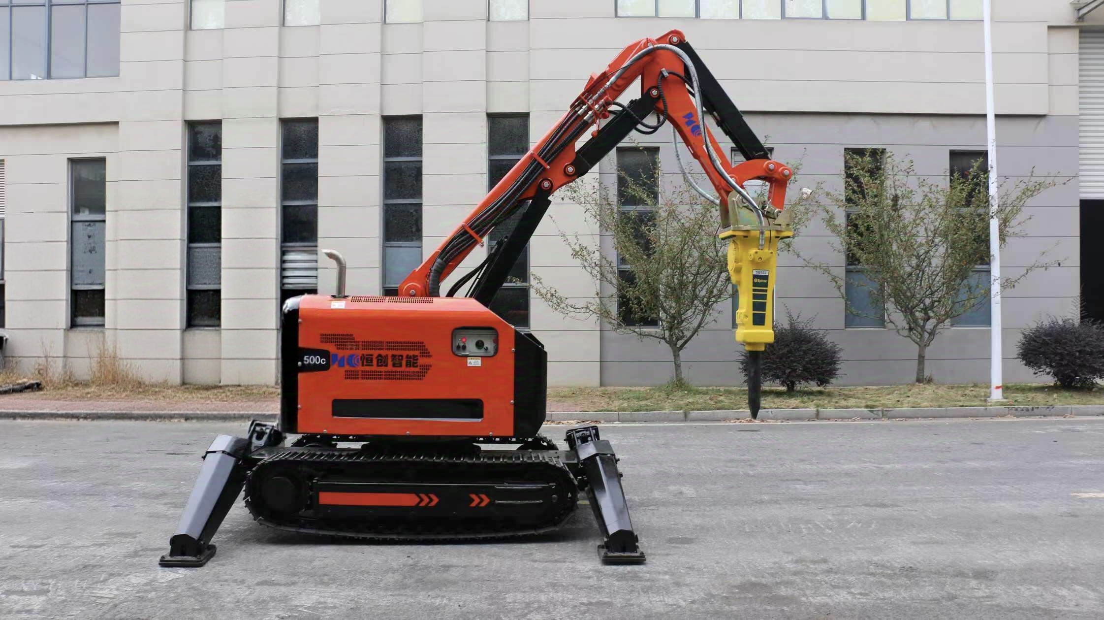 破拆機器人HCR500C 破拆機器人HCR500C